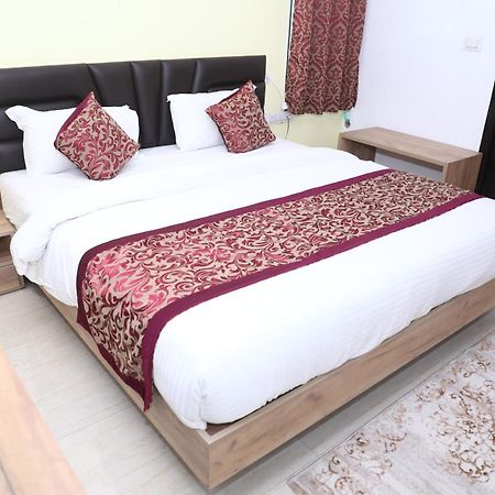Satkar Retreat - Udaipur Hotel ภายนอก รูปภาพ